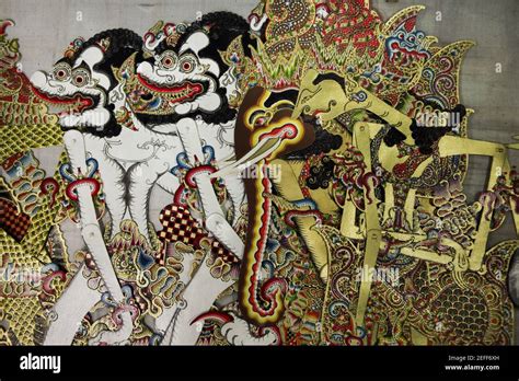  La Leggenda del Wayang Kulit: Un Viaggio Animato Nel Mondo dei Puppeti!